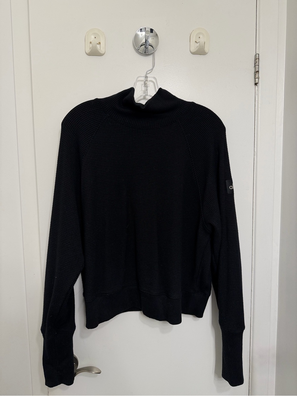 Alo- waffle escape mock neck long sleeve